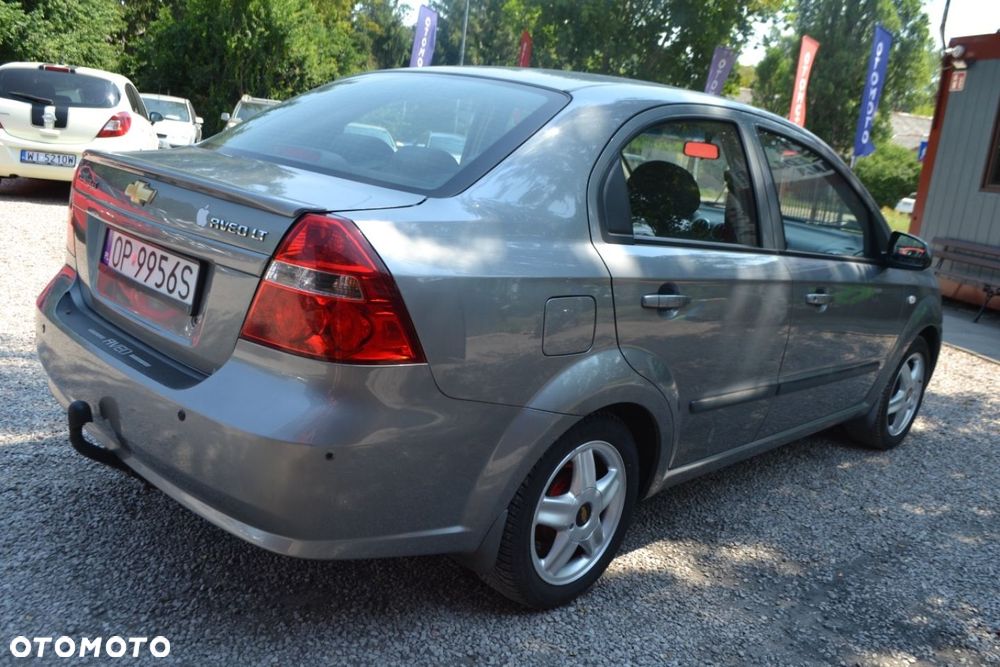 Chevrolet Aveo - 3