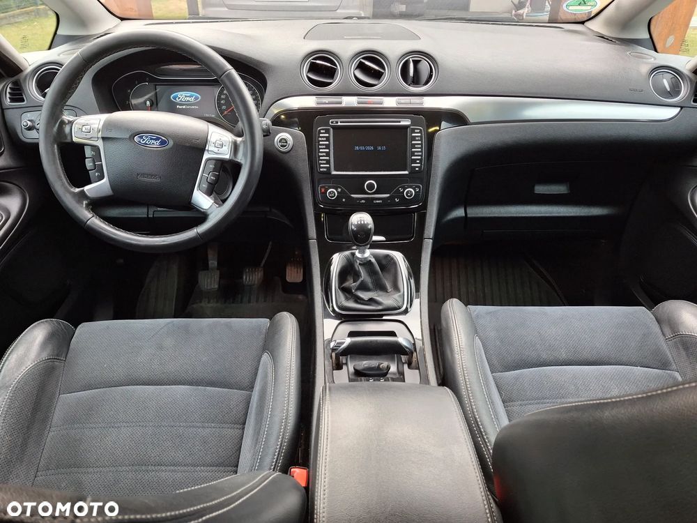 Ford S-Max 2.2 TDCi DPF Titanium - 8