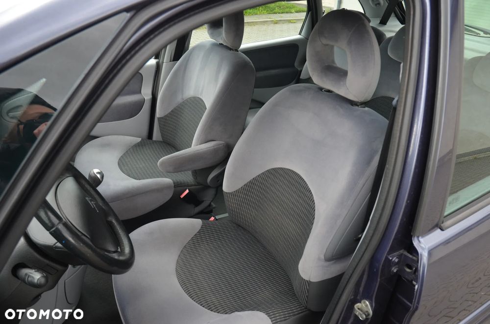 Citroën Xsara Picasso - 7