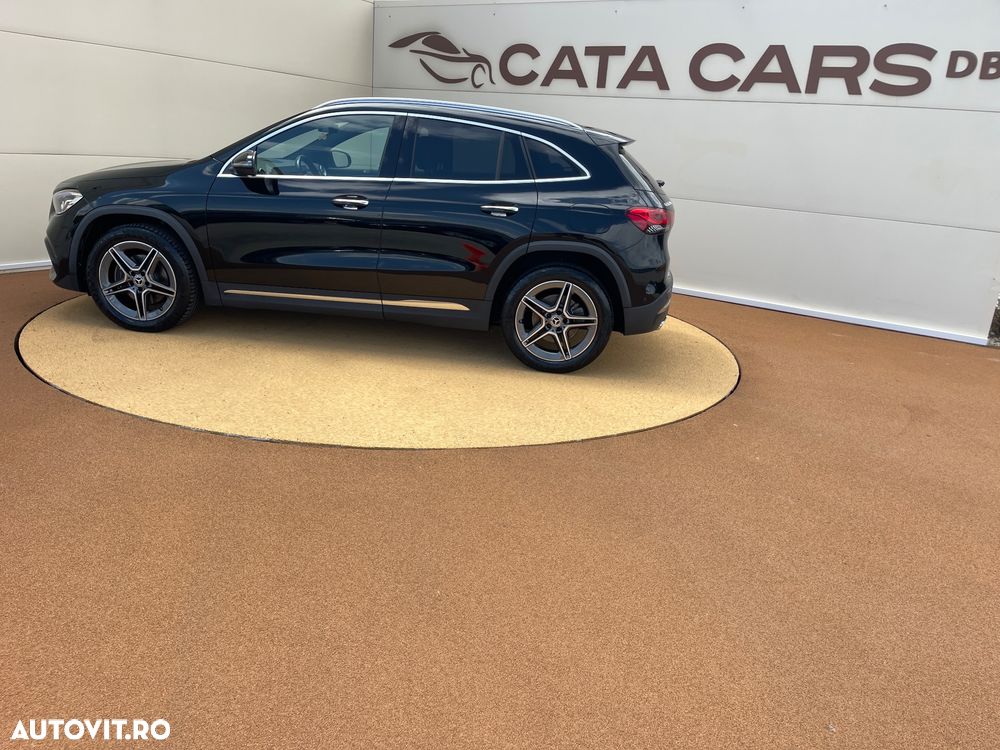 Mercedes-Benz GLA - 7