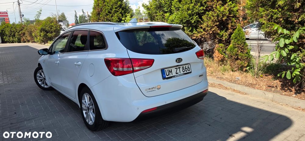Kia Ceed 1.6 GDI Platinum Edition - 11