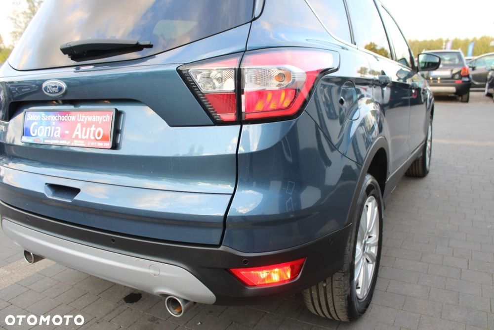 Ford Kuga - 17