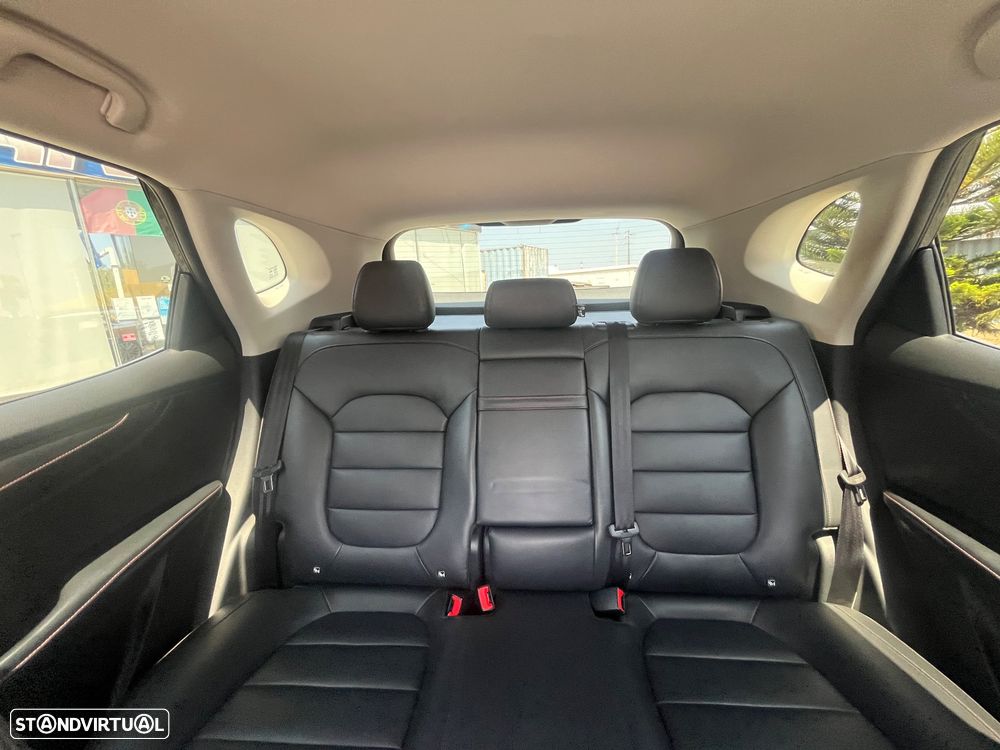 MG EHS 1.5 T-GDI Plug-in Hybrid Comfort - 49