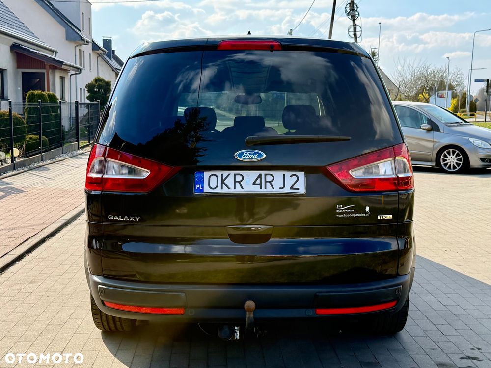 Ford Galaxy 2.0 TDCi DPF Titanium - 11
