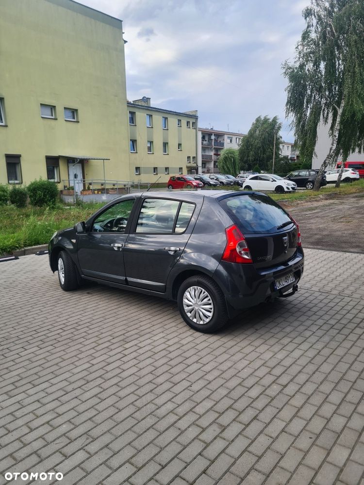 Dacia Sandero - 4