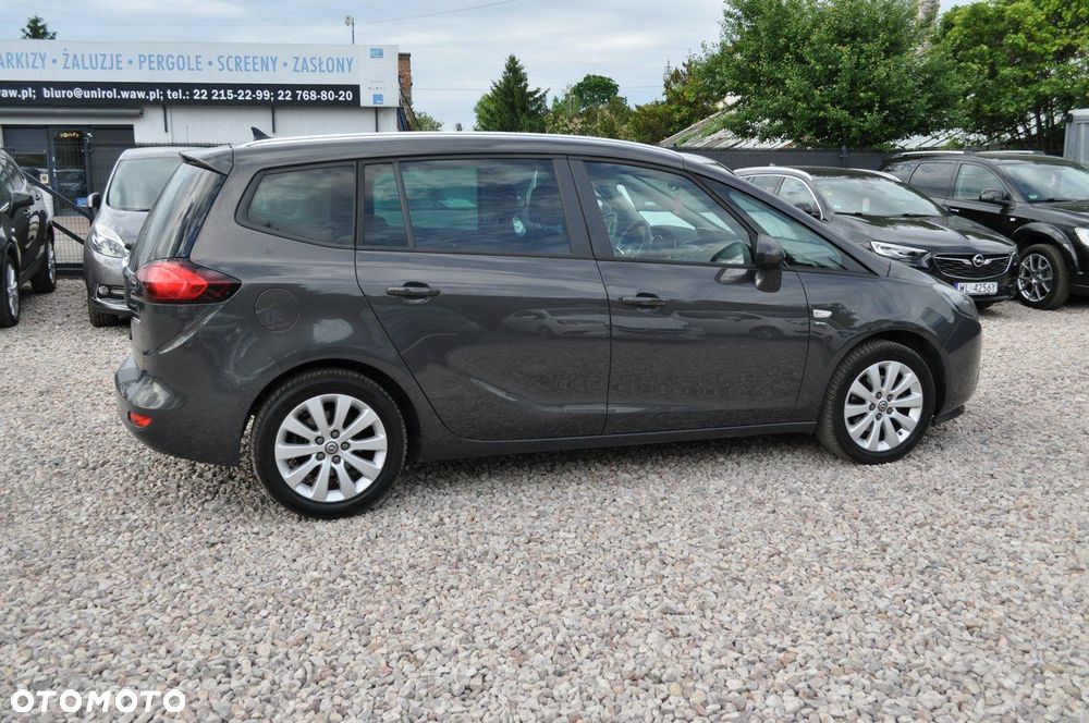 Opel Zafira - 4