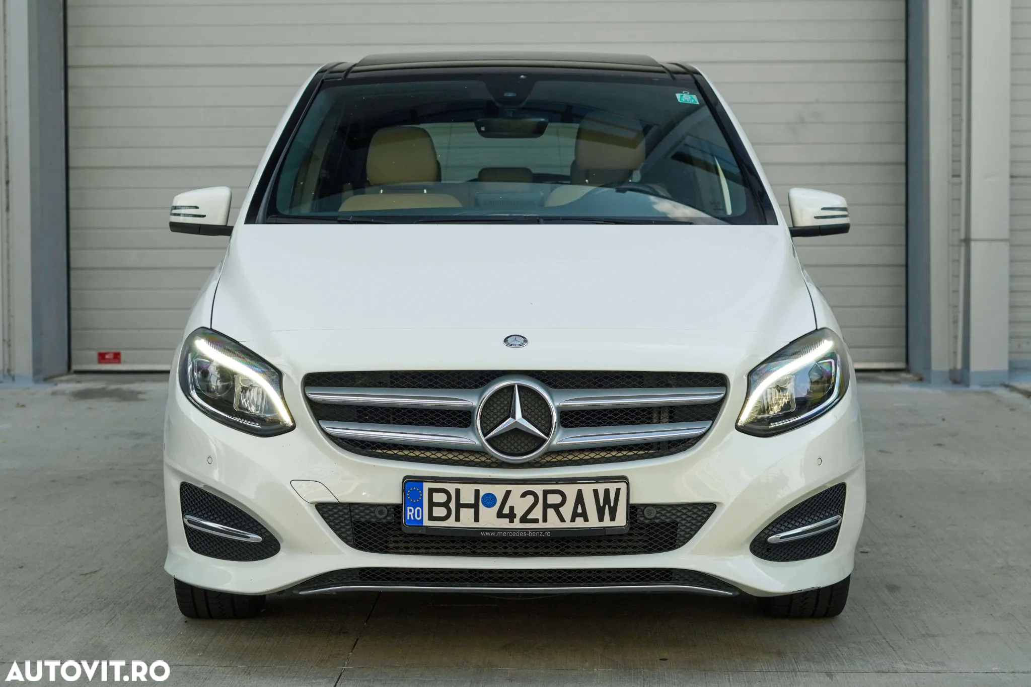 Mercedes-Benz B - 2