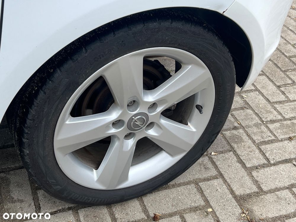 Opel Meriva - 17