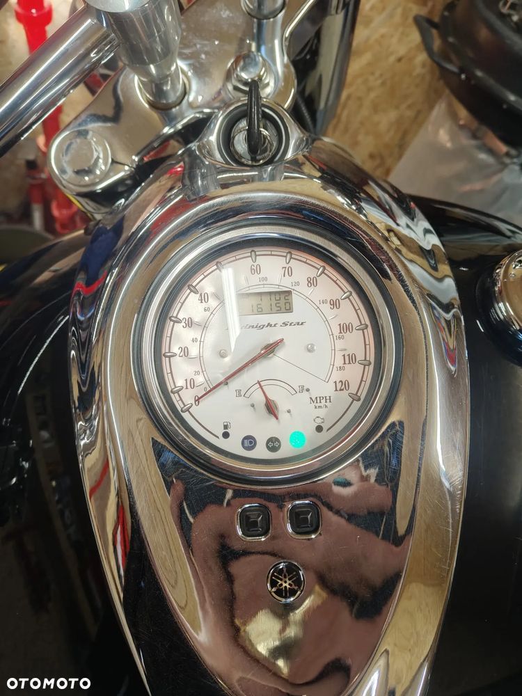 Yamaha Road Star - 22