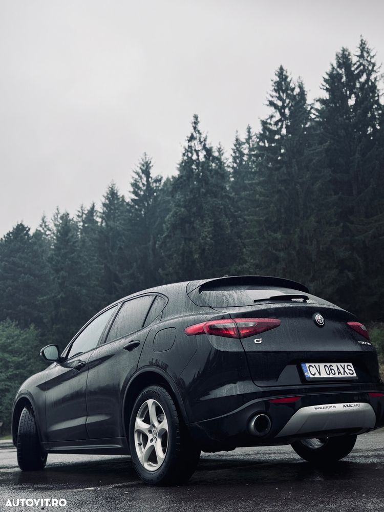 Alfa Romeo Stelvio 2.0 Turbo AWD AT8 Super - 4