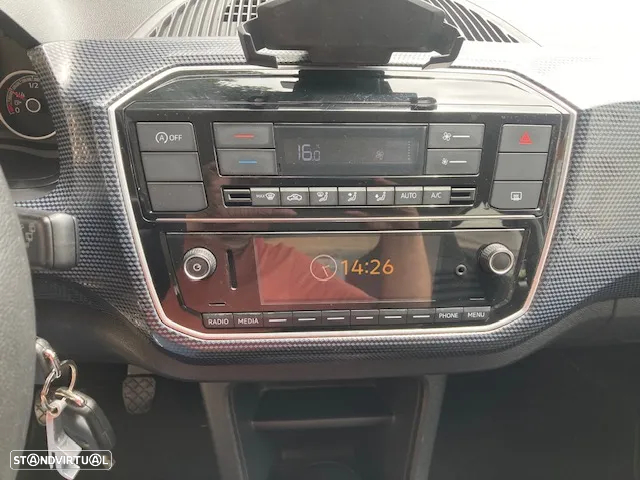 VW Up! 1.0 High - 11