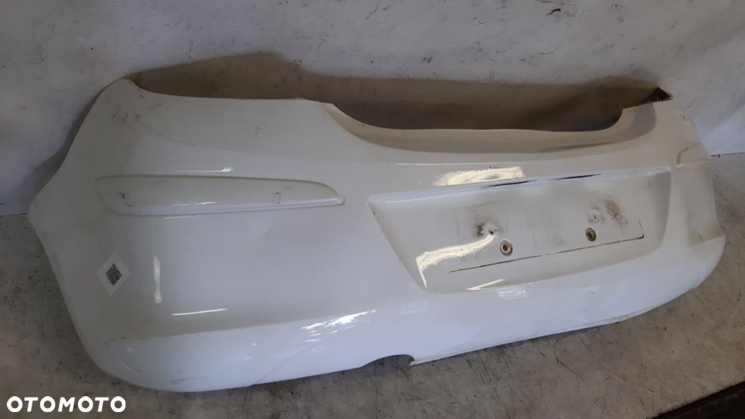 ^ ZDERZAK TYŁ TYLNY DO OPEL CORSA D Z40R Y474 BIAŁY 3D 3 DRZEI HB - 4