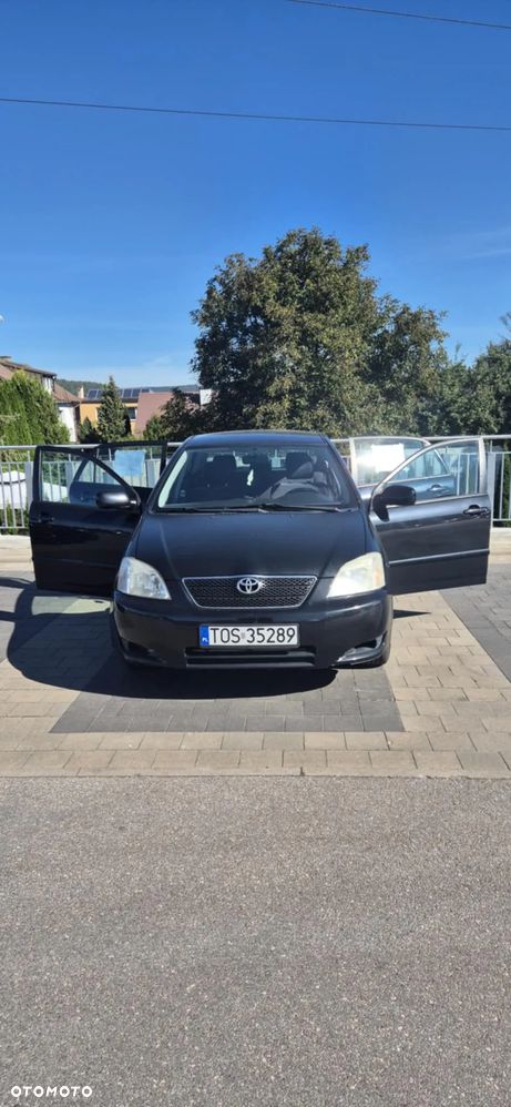 Toyota Corolla - 1