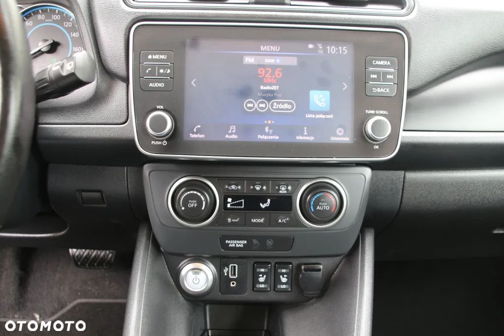 Nissan Leaf 40kWh Acenta - 16