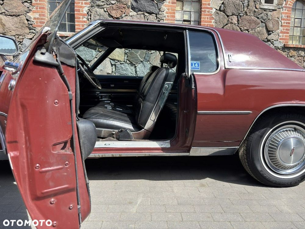 Oldsmobile Toronado - 15