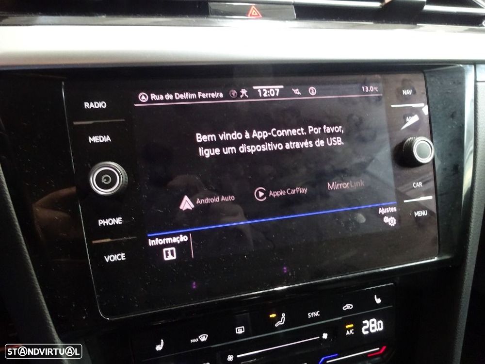 VW Arteon Shooting Brake 2.0 TDI Elegance DSG - 25