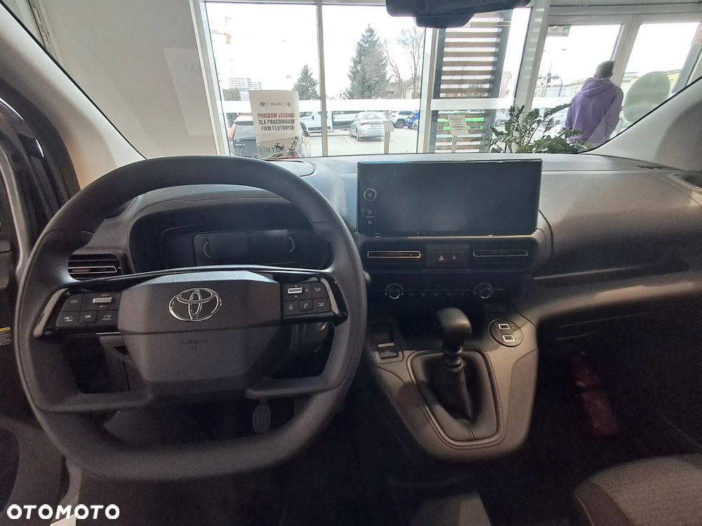 Toyota Proace City - 9