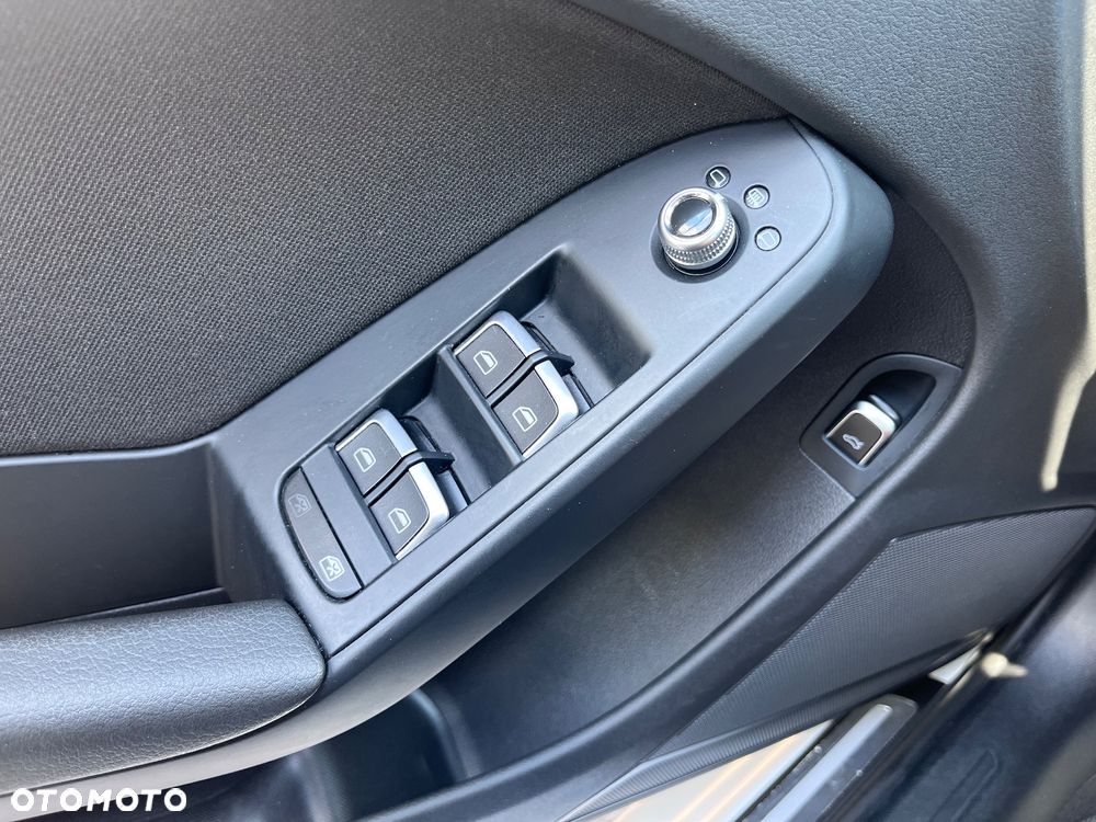 Audi A4 Limousine 2.0 TDI ultra DPF Attraction - 17