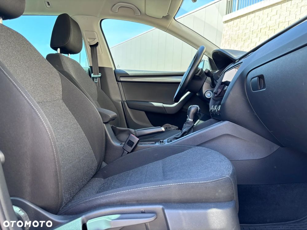 Skoda Octavia 2.0 TDI SCR Style DSG - 32