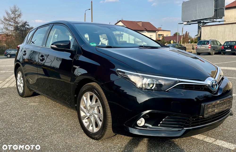 Toyota Auris - 14