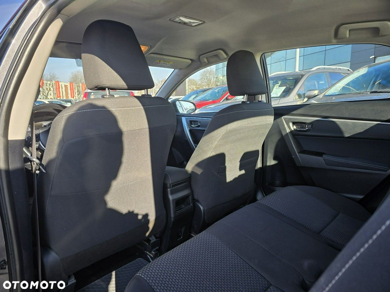 Toyota Corolla - 21