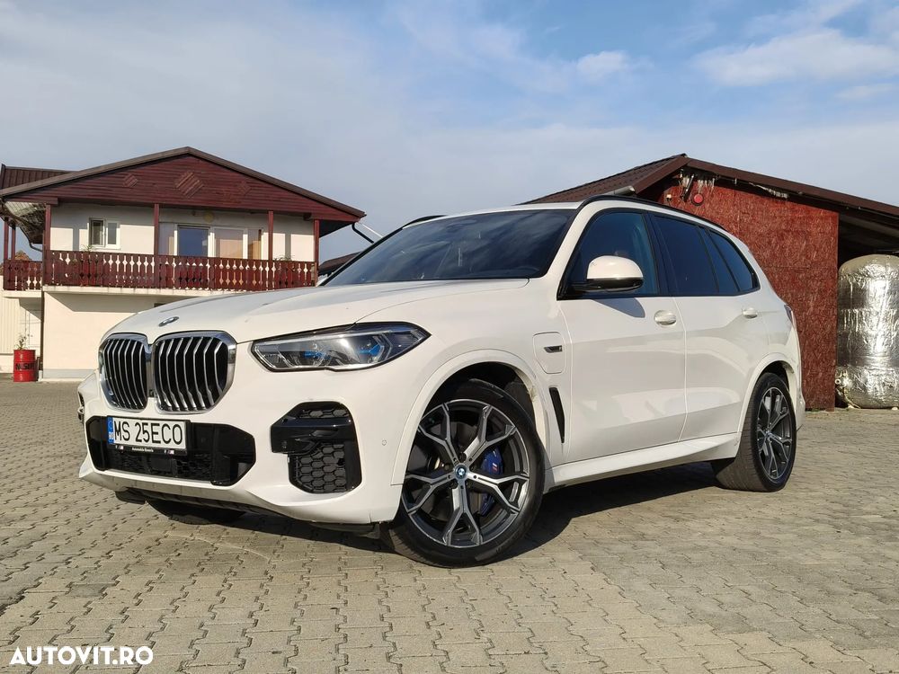 BMW X5 2021 — imagine 2
