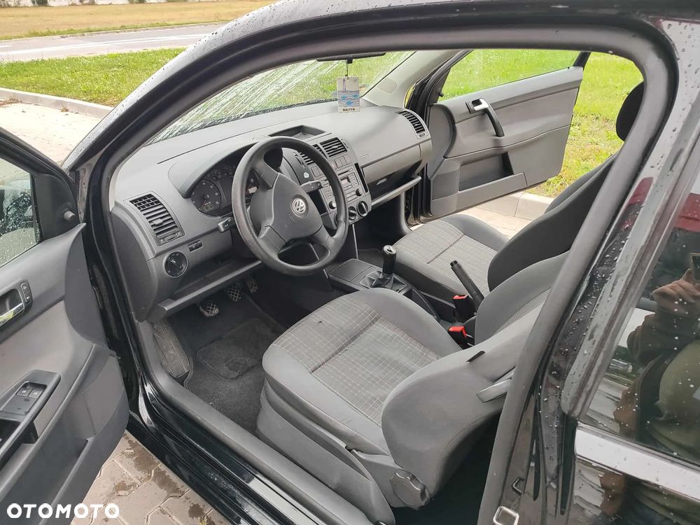 Volkswagen Polo - 10
