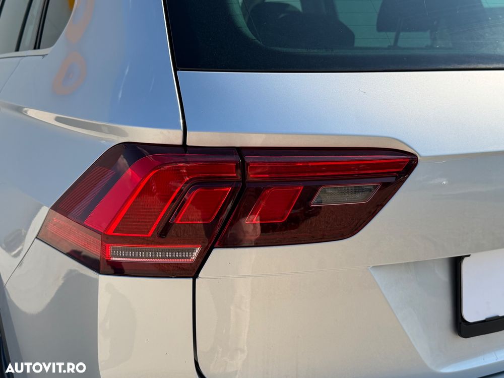 Volkswagen Tiguan - 10