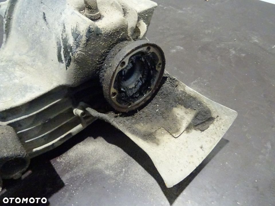 VW PASSAT B5 LIFT 2.5 TDI MOST DYFER TYŁ TYLNY 4MOTION - 3