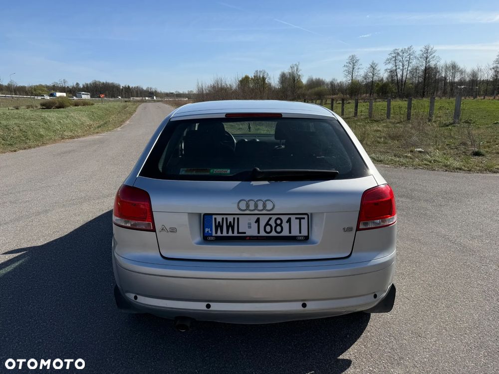 Audi A3 3-drzwiowe 1.6 Ambiente - 13