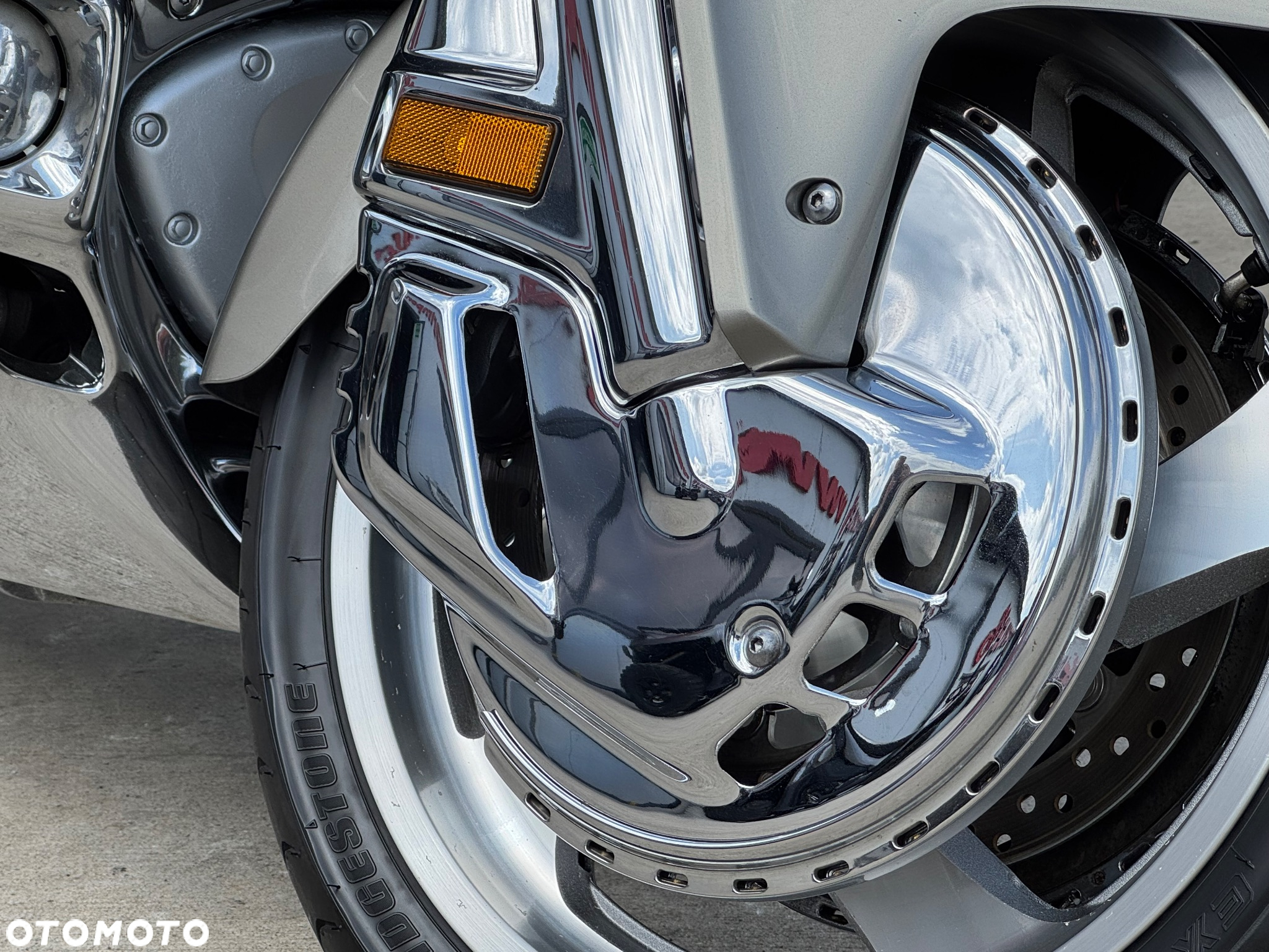 Honda GL - 9