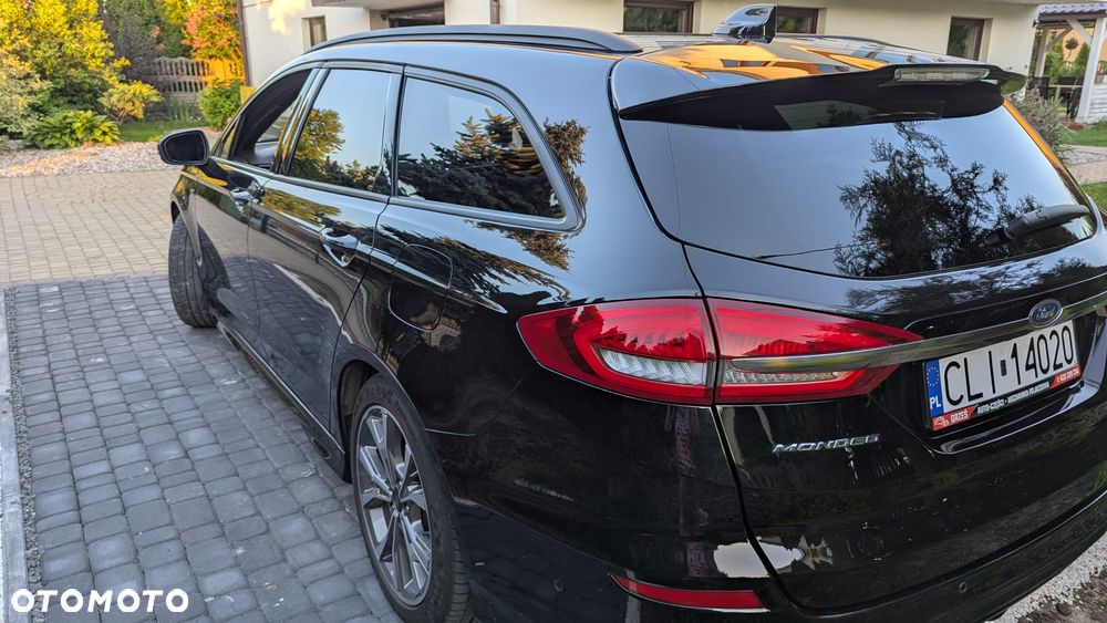 Ford Mondeo - 26