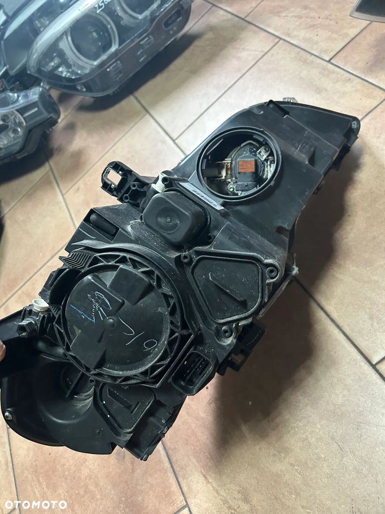LAMPA BMW X5 E71 LEWY PRZÓD BIXENON USZKODZONA - 3