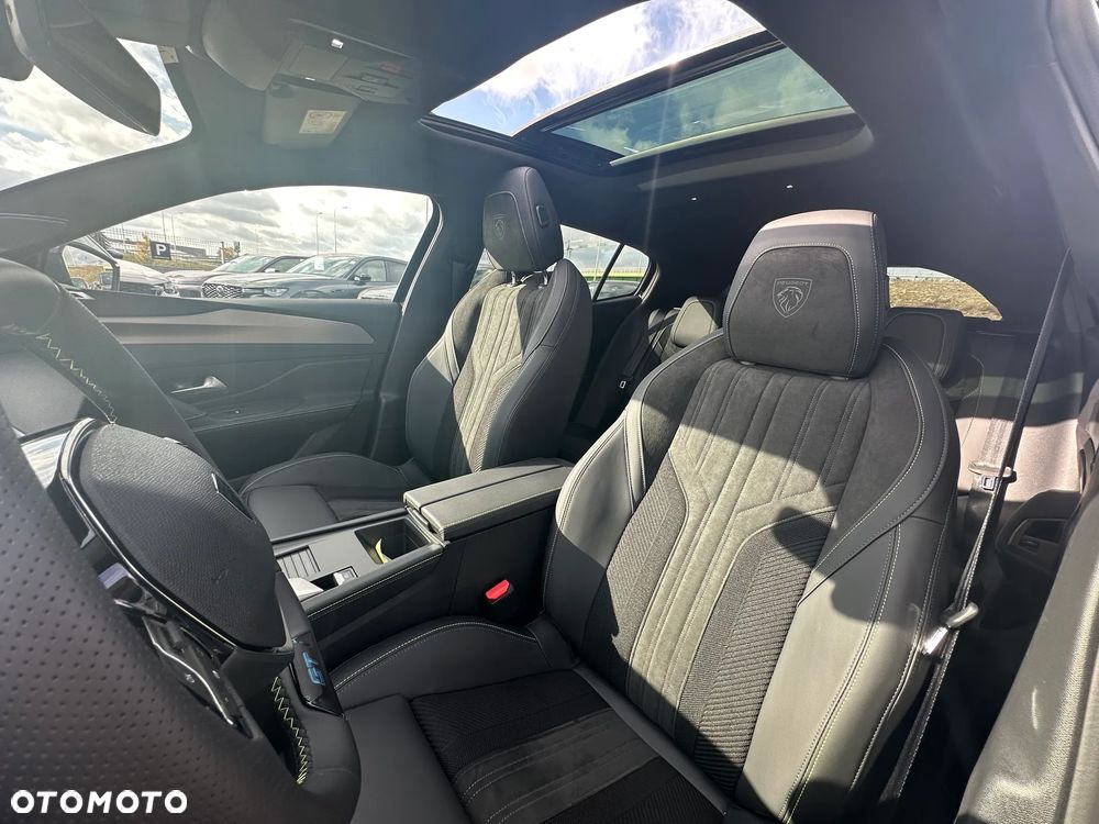 Peugeot 408 1.2 PureTech mHEV GT Exclusive S&S e-DCS6 - 19