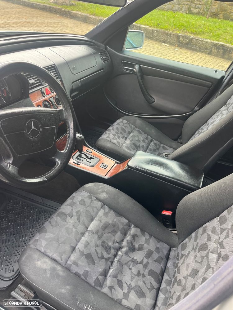 Mercedes-Benz C 220 - 8