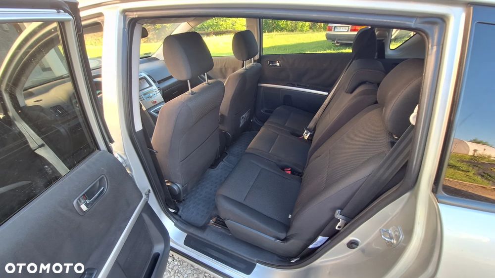 Toyota Corolla Verso 1.8 Gold 7os - 12