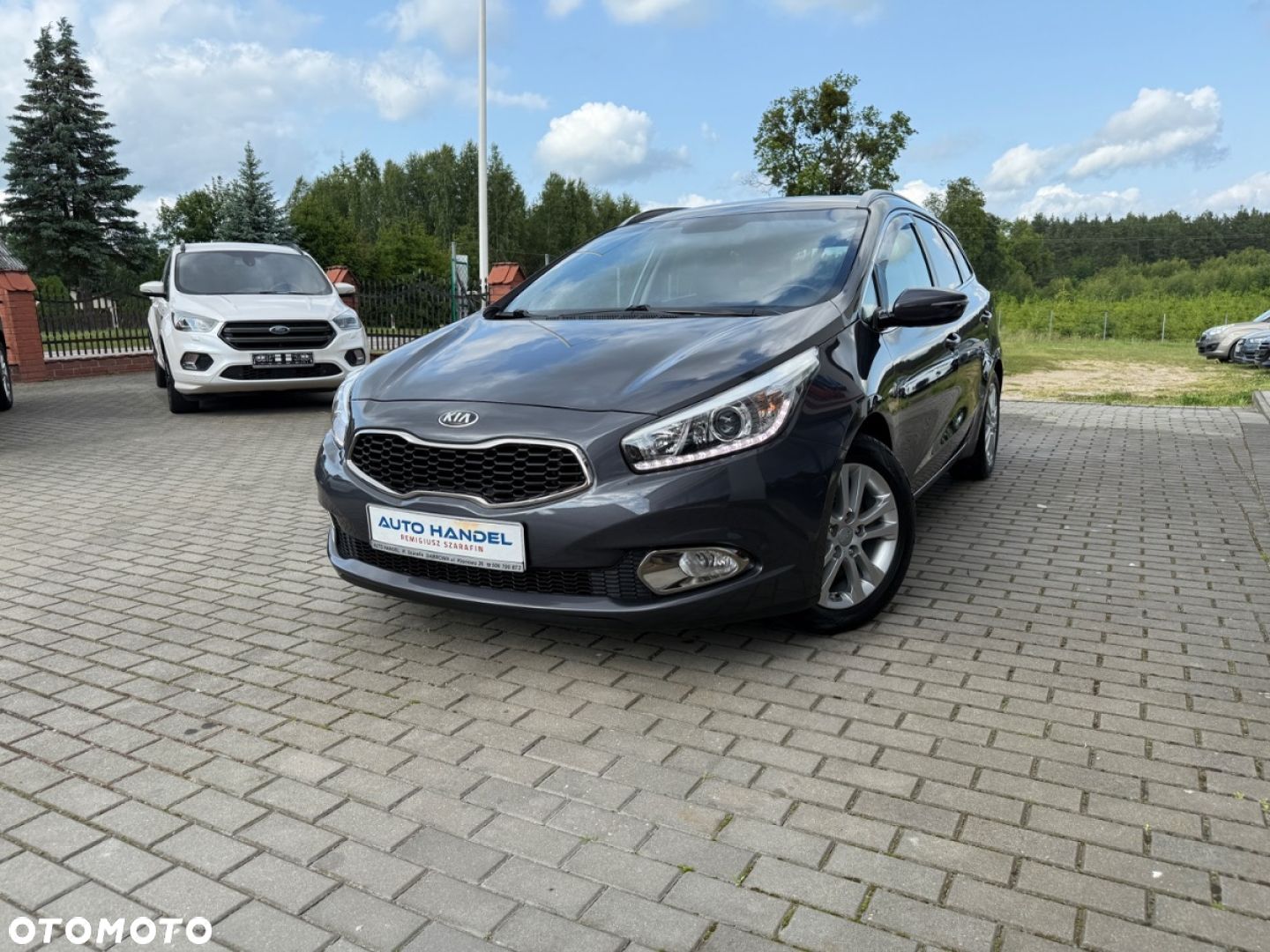 Kia Ceed - 1