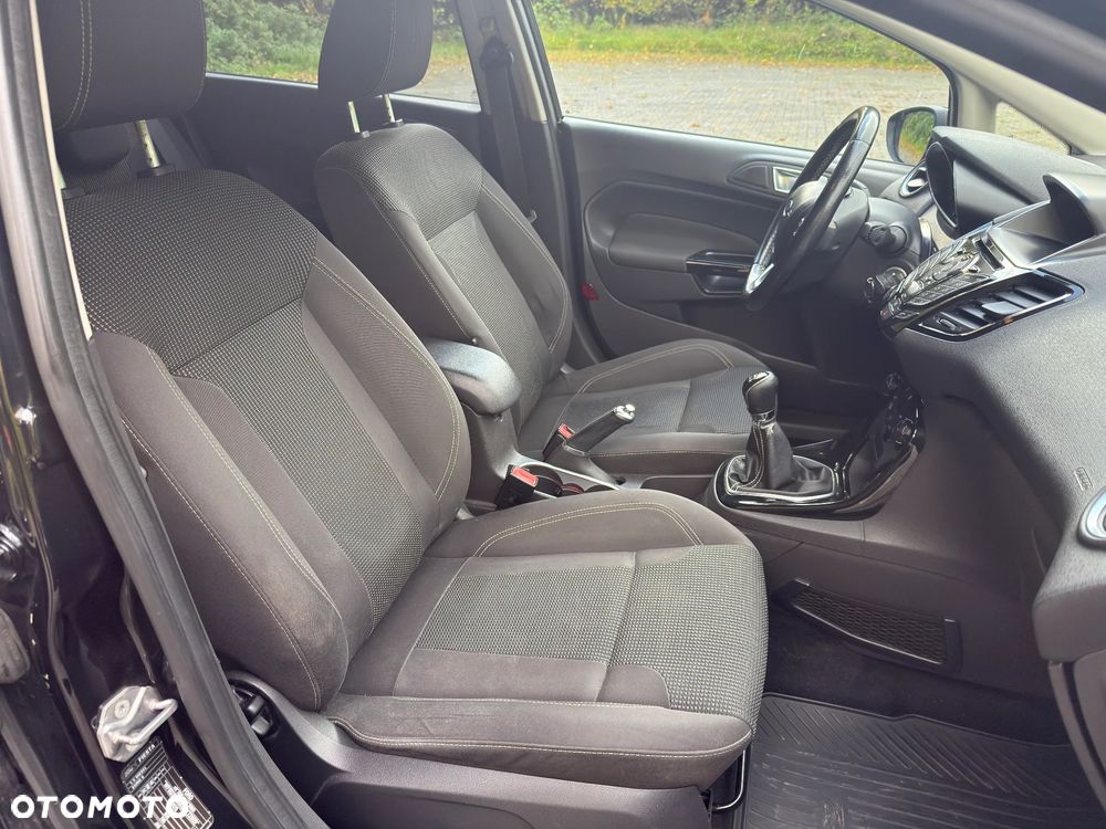 Ford Fiesta - 20