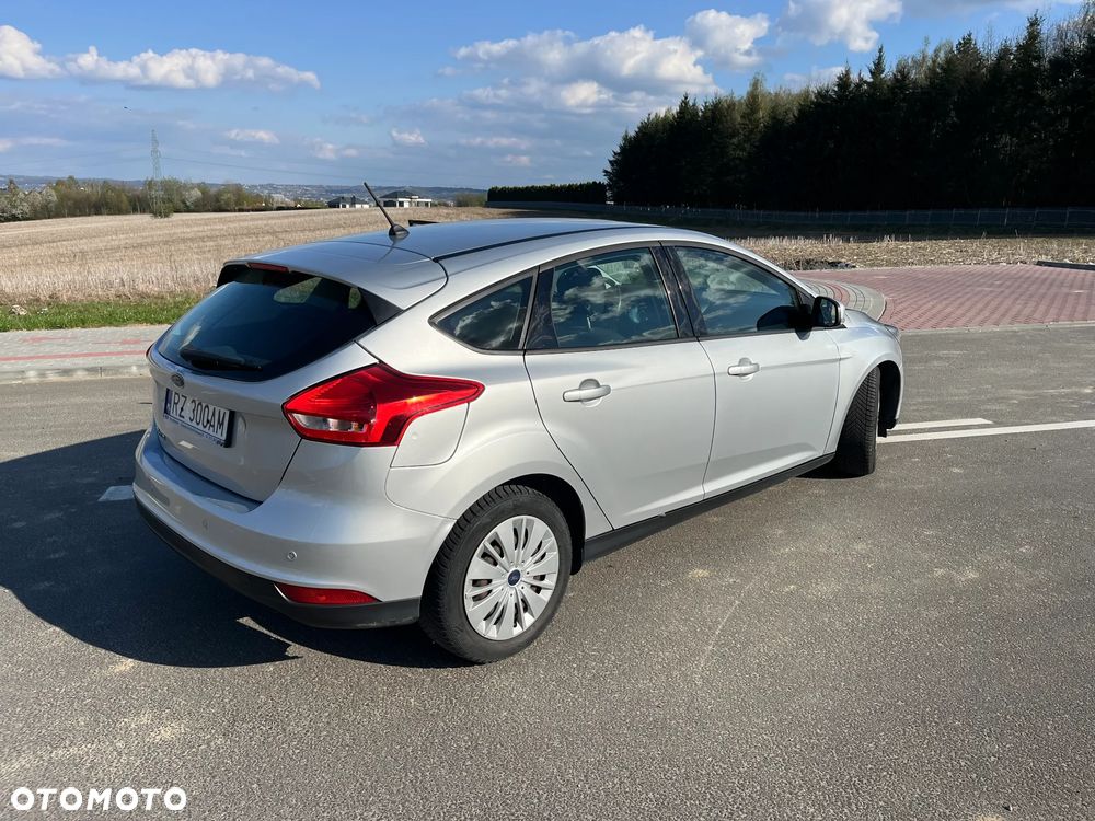 Ford Focus 1.5 TDCi Trend - 3