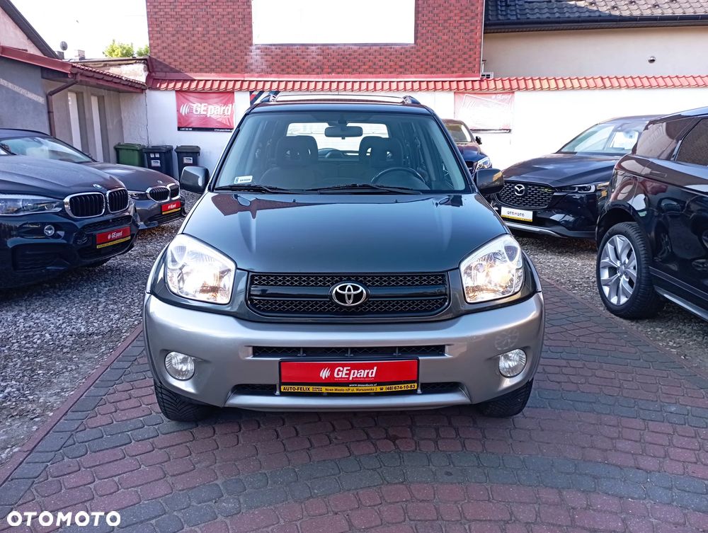 Toyota RAV4 2.0 VVT-i 4x4 - 2