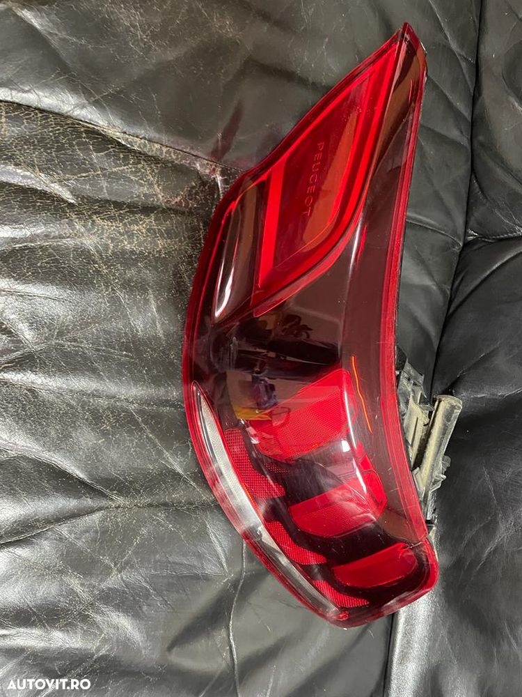 Lampa stop stanga PEUGEOT 301 2012-2018 - 1