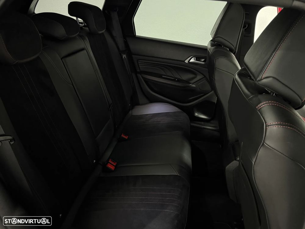 Peugeot 308 BlueHDi FAP 130 EAT8 Stop & Start GT - 12