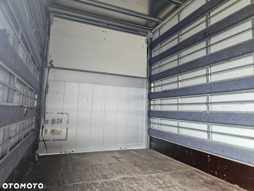 Iveco Daily 35-140, Hi-Matic Kontener plus winda 750 kg. - 18