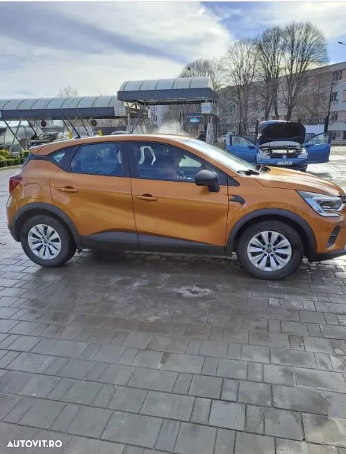 Renault Captur - 1