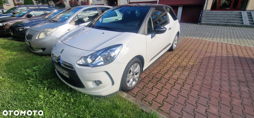 Citroën DS3 1.6 VTi SoChic - 1