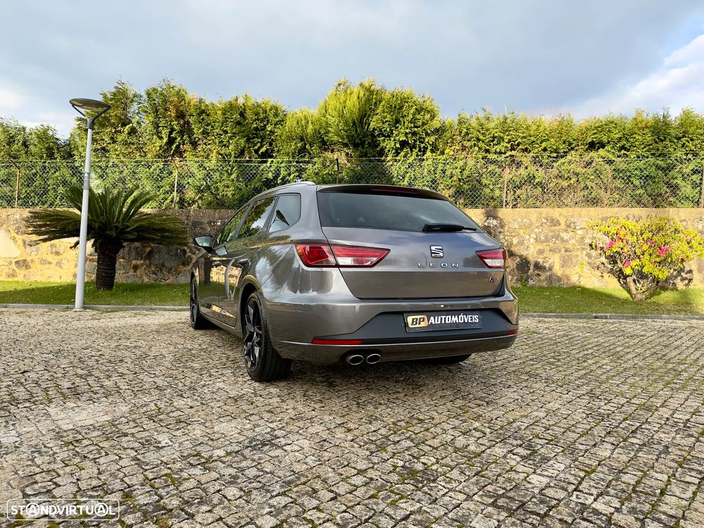 SEAT Leon ST 2.0 TDI FR S/S - 22