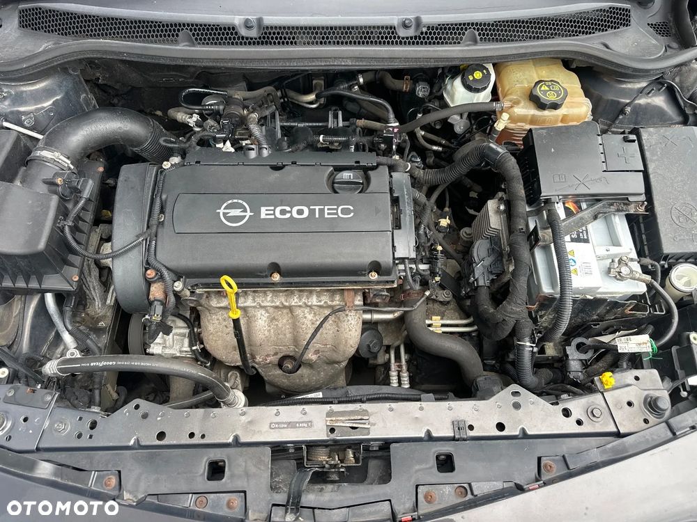 Opel Astra 1.6 Enjoy - 9