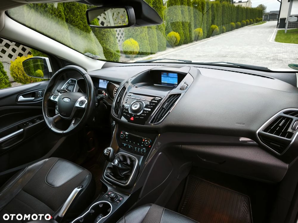 Ford Kuga 2.0 TDCi 4x4 Individual - 14