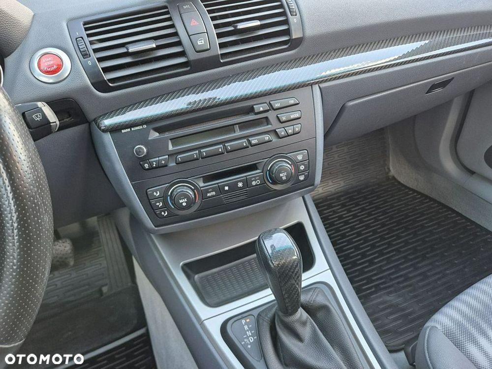 BMW Seria 1 130i - 8