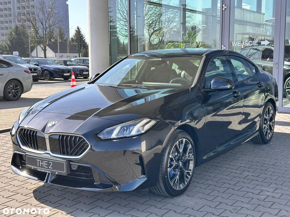 BMW Seria 2 220i mHEV - 6